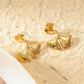 Boucles d'oreilles dorées pendantes feuilles de ginkgo texturés