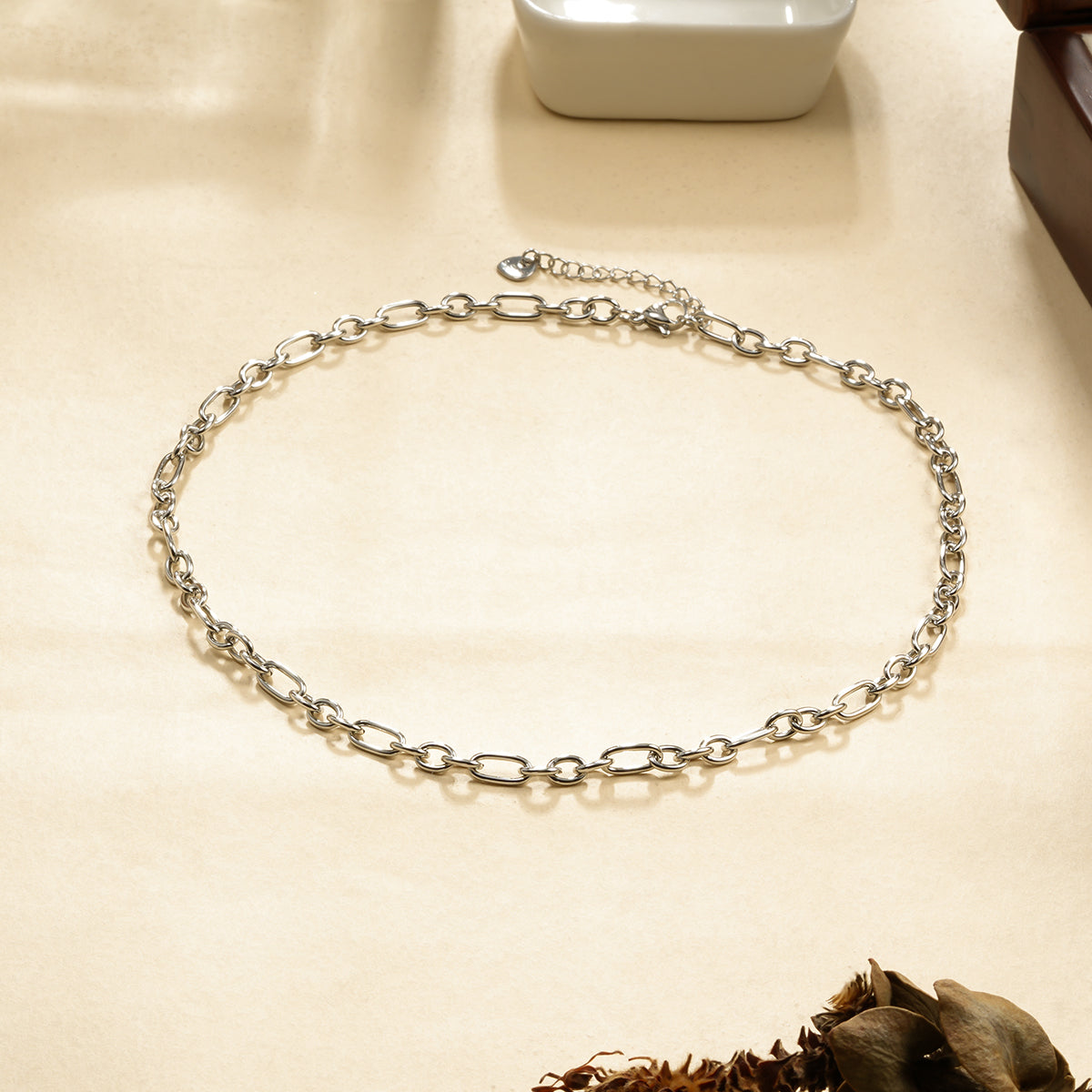 Collier à maillons allongés