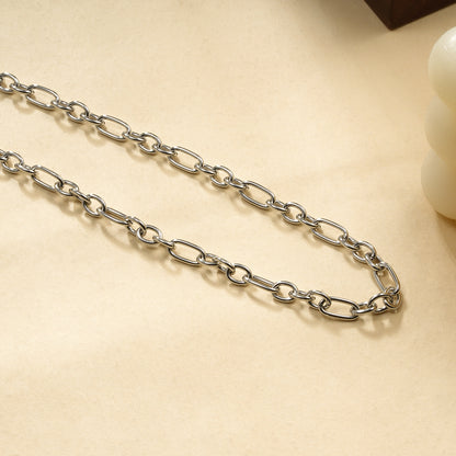 Collier à maillons allongés